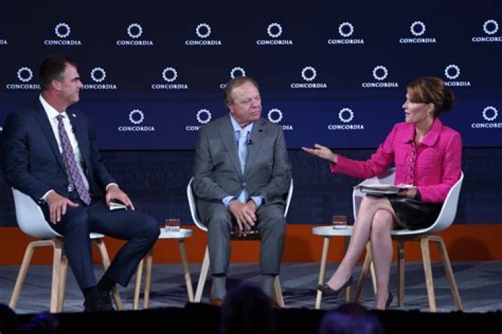 Andy McDowell Net Worth: A Comprehensive Guide to Her Wealth, Career, and Achievements