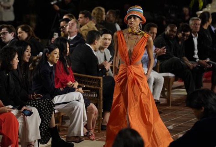 Asia Macey: The Rising Star in the Fashion Industry