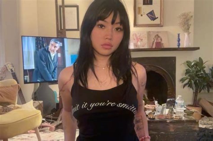 Beabadoobee Net Worth: A Deep Dive into the Rising Star's Financial Success