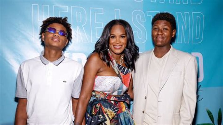 Discovering the Life and Legacy of Naviyd Ely Raymond