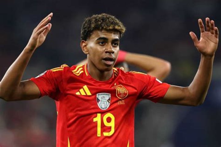 Eli Kay-Oliphant: A Rising Star in the World of Sports