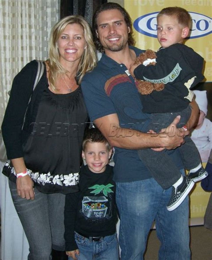 Exploring the Life of Joshua Morrow and His Children