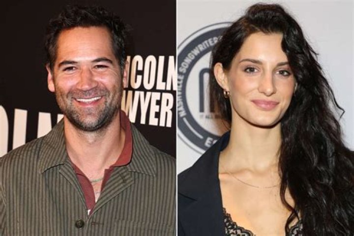 Exploring the Life of Manuel Garcia Rulfo's Wife