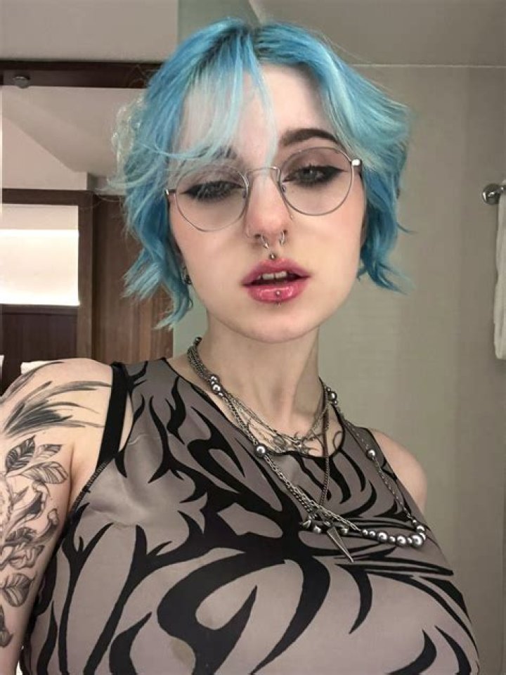 Exploring the Mystique of Lyra Crow of Leak