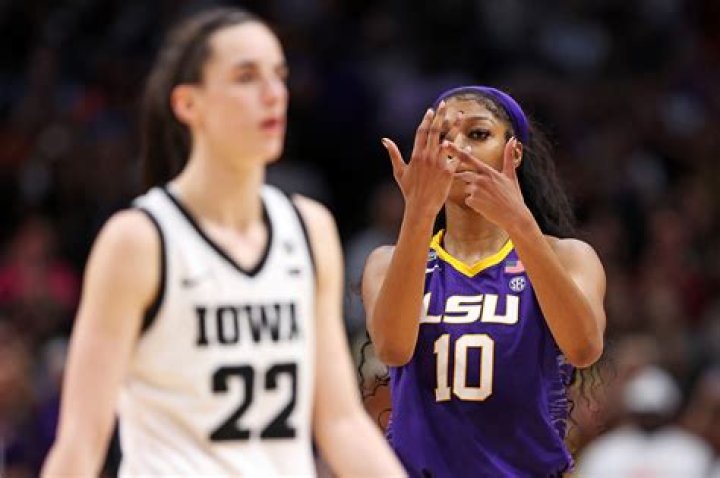 Kathleen Clark: The Inspiring Journey of a Basketball Player