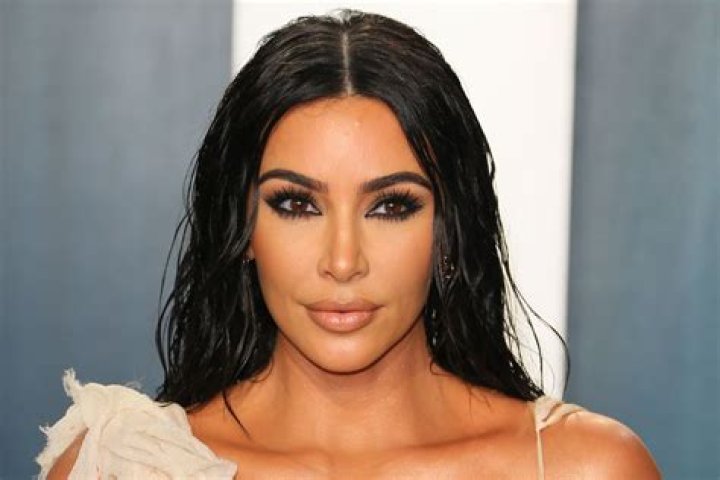 Kim Kardashian Age: A Comprehensive Look at the Life of a Cultural Icon