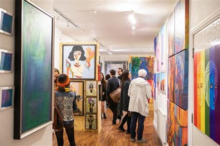 Sandy Sabara: The Rising Star of Contemporary Art