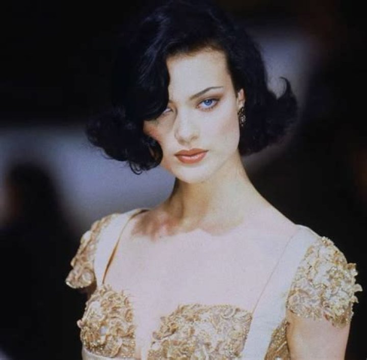 Shalom Harlow Ethnicity: A Comprehensive Look into the Supermodel's Roots and Cultural Influence