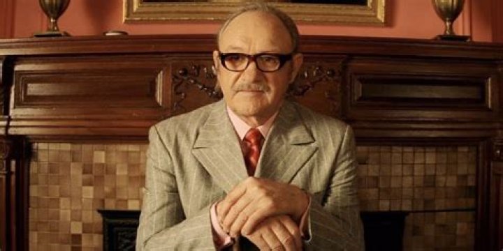 The Royal Tenenbaums: A Cinematic Masterpiece of Quirk and Heart