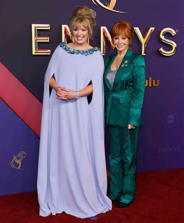 Unraveling the Mystery: Was Melissa Peterman Pregnant While Filming Reba?