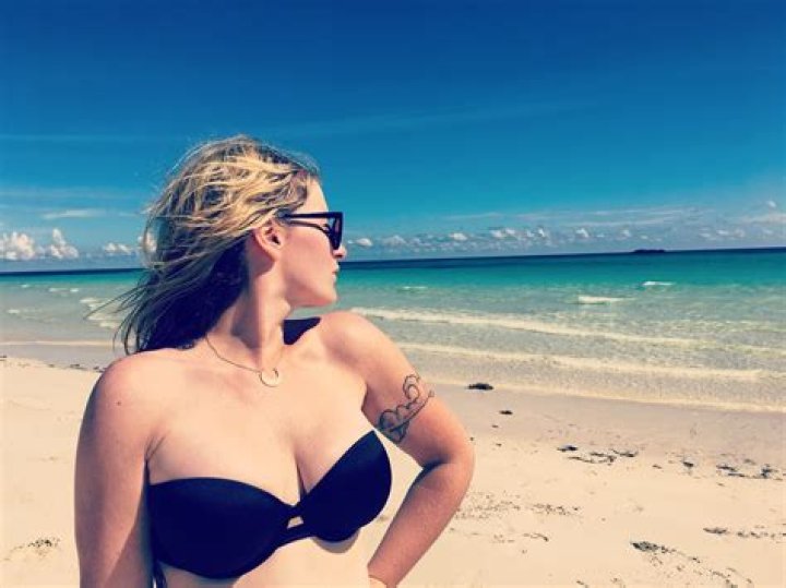 Unveiling Carly Jane: A Deeper Look into Her Journey