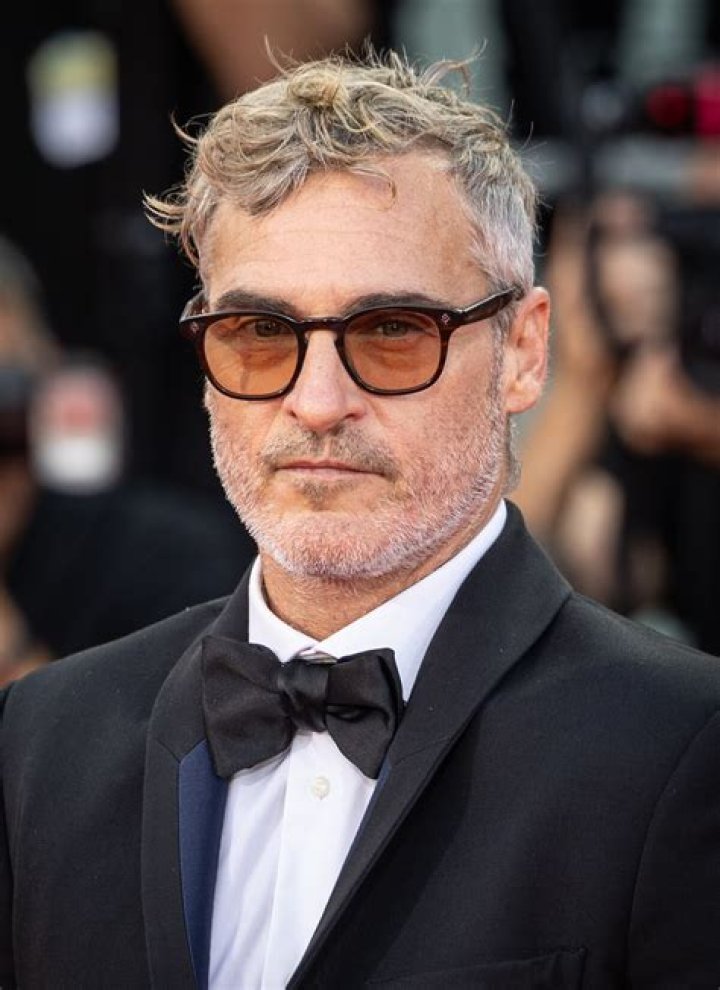 Unveiling the Unique Charm of Joaquin Phoenix: Hair and Lip Secrets